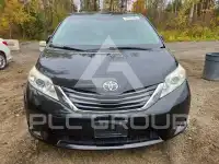 2015 Toyota SIENNA фото