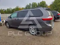 2015 Toyota SIENNA photo