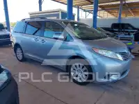 2015 Toyota SIENNA фото
