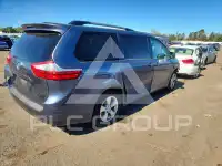 2015 Toyota SIENNA фото