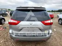 2015 Toyota SIENNA фото
