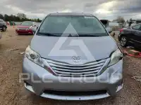 2015 Toyota SIENNA фото