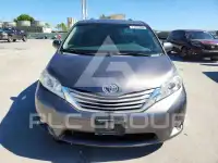 2015 Toyota SIENNA фото