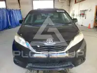 2015 Toyota SIENNA photo
