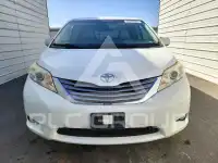 2015 Toyota SIENNA фото