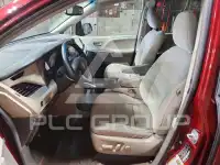 2015 Toyota SIENNA photo