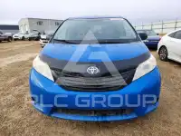 2015 Toyota SIENNA фото