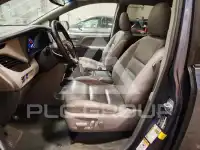 2015 Toyota SIENNA фото