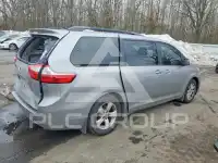 2015 Toyota SIENNA фото
