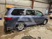 2015 Toyota SIENNA фото
