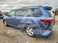 2015 Toyota SIENNA фото
