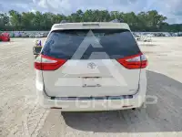 2015 Toyota SIENNA фото