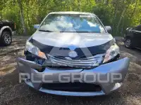 2015 Toyota SIENNA photo