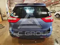 2015 Toyota SIENNA фото