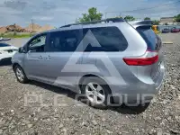 2015 Toyota SIENNA фото
