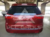 2015 Toyota SIENNA photo