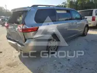 2015 Toyota SIENNA фото