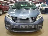 2015 Toyota SIENNA photo
