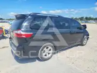 2015 Toyota SIENNA фото