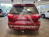2015 Toyota SIENNA фото