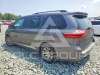 2015 Toyota SIENNA фото