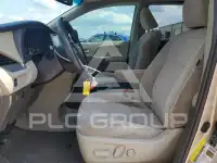 2015 Toyota SIENNA фото