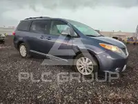 2015 Toyota SIENNA photo