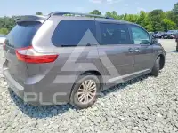 2015 Toyota SIENNA фото