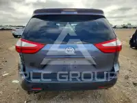 2015 Toyota SIENNA фото