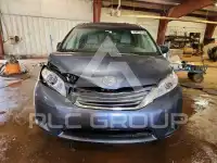 2015 Toyota SIENNA фото
