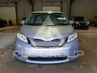 2015 Toyota SIENNA photo