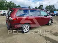 2015 Toyota SIENNA фото