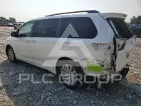 2015 Toyota SIENNA photo