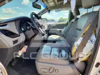 2015 Toyota SIENNA фото