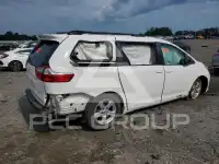 2015 Toyota SIENNA фото