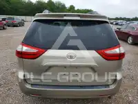 2015 Toyota SIENNA фото