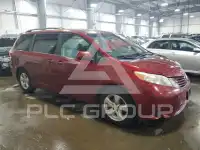 2015 Toyota SIENNA фото