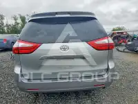 2015 Toyota SIENNA фото