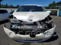 2015 Toyota SIENNA photo