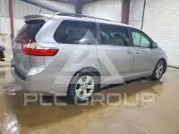 2015 Toyota SIENNA фото
