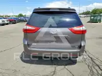 2015 Toyota SIENNA фото