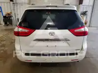 2015 Toyota SIENNA фото