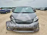 2015 Toyota SIENNA фото