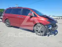 2015 Toyota SIENNA photo