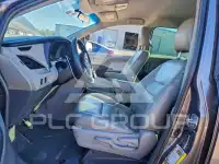 2015 Toyota SIENNA photo