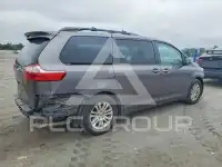 2015 Toyota SIENNA фото