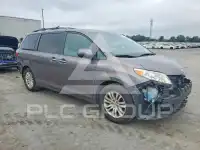 2015 Toyota SIENNA фото