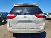 2015 Toyota SIENNA фото