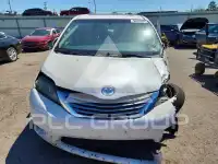 2015 Toyota SIENNA фото