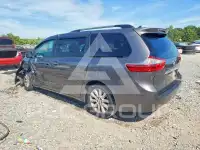 2015 Toyota SIENNA фото